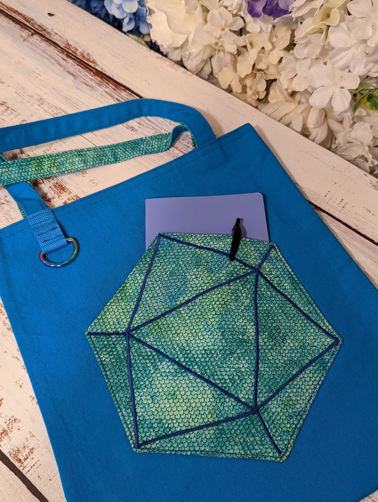 D20 Light Green Scale Pocket Tote Bag