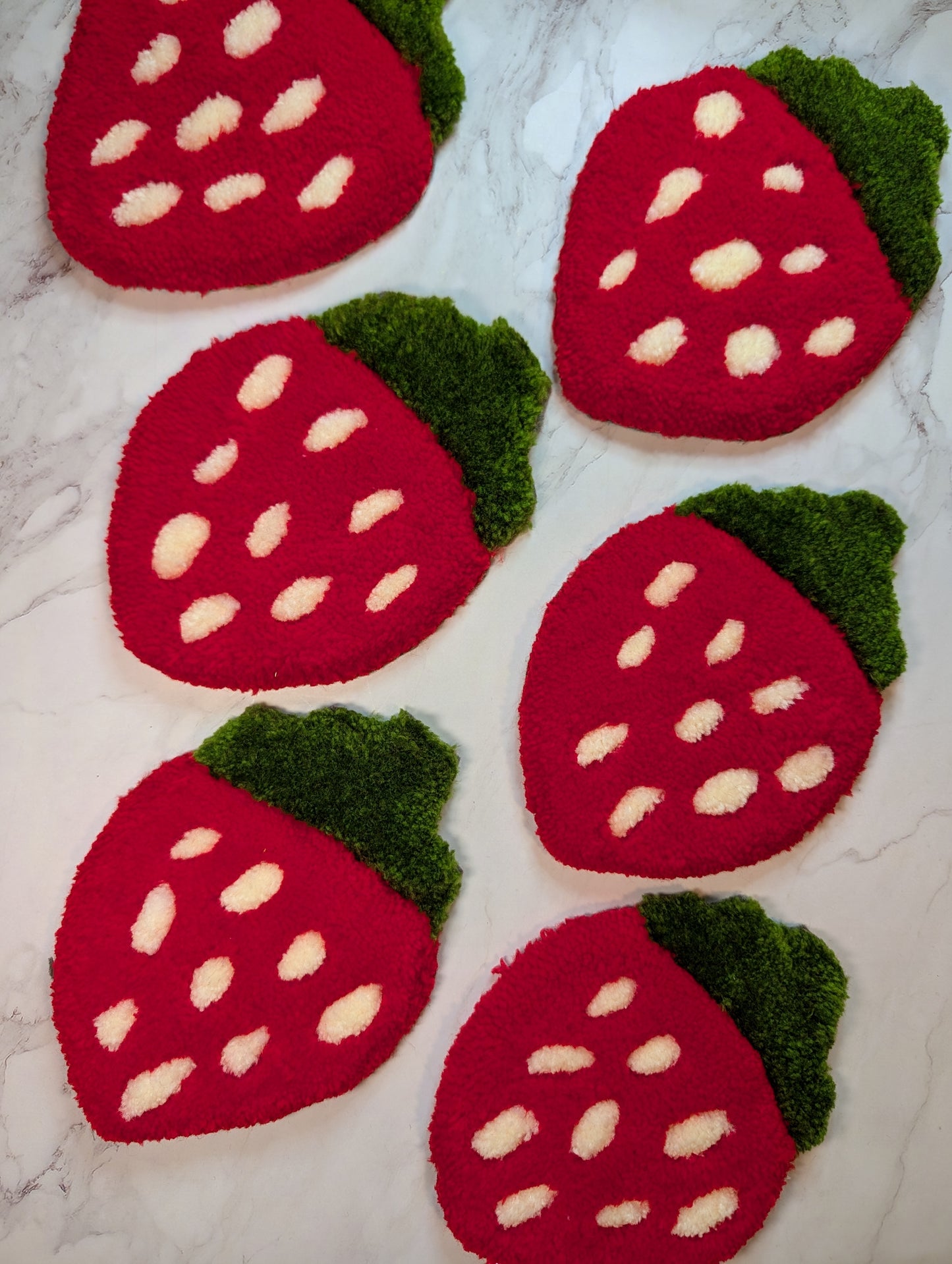 Red Strawberry Mug Rug