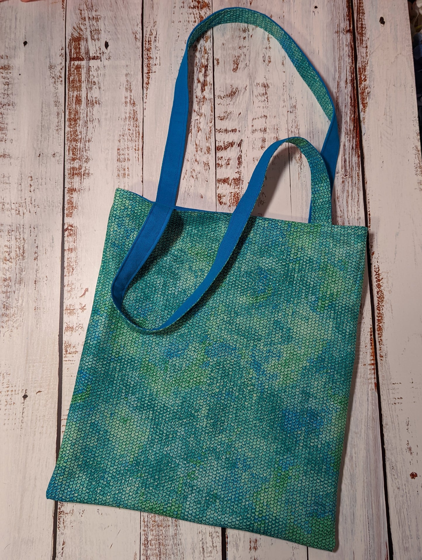 Light Green Scale Square Pocket Tote Bag